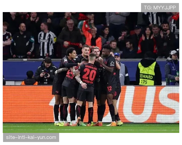 德甲争四混战空前激烈 六队分差仅七分欧冠资格归属成疑